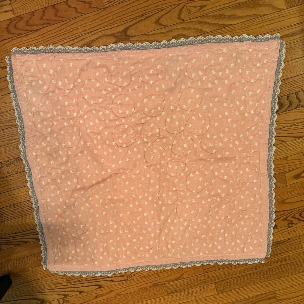 1.a.0.0.7.d Handmade Baby Quilt Pink Elephant Fox Butterfly Patchwork Lace Trim